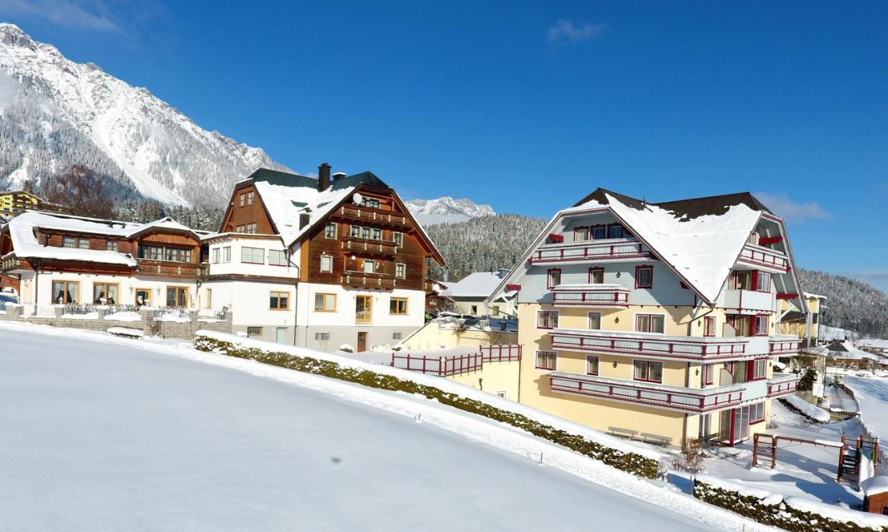 Hotel Neuwirt Ramsau am Dachstein Dış mekan fotoğraf