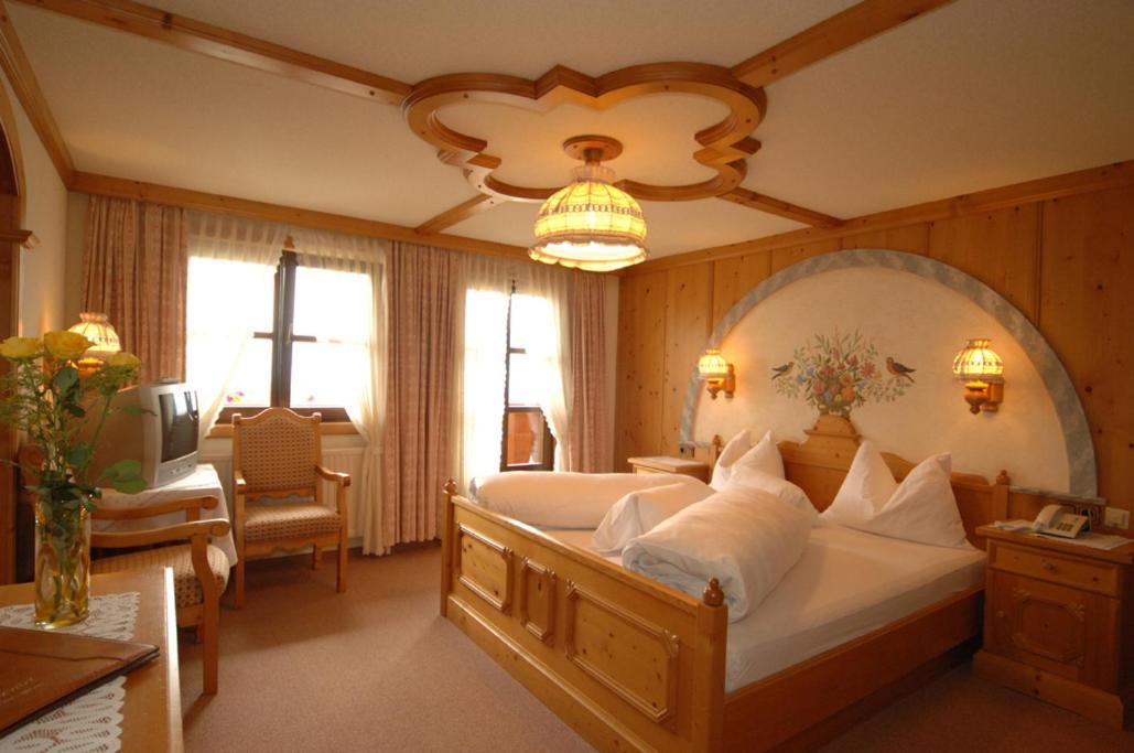 Hotel Neuwirt Ramsau am Dachstein Oda fotoğraf