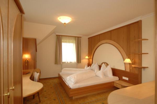 Hotel Neuwirt Ramsau am Dachstein Oda fotoğraf