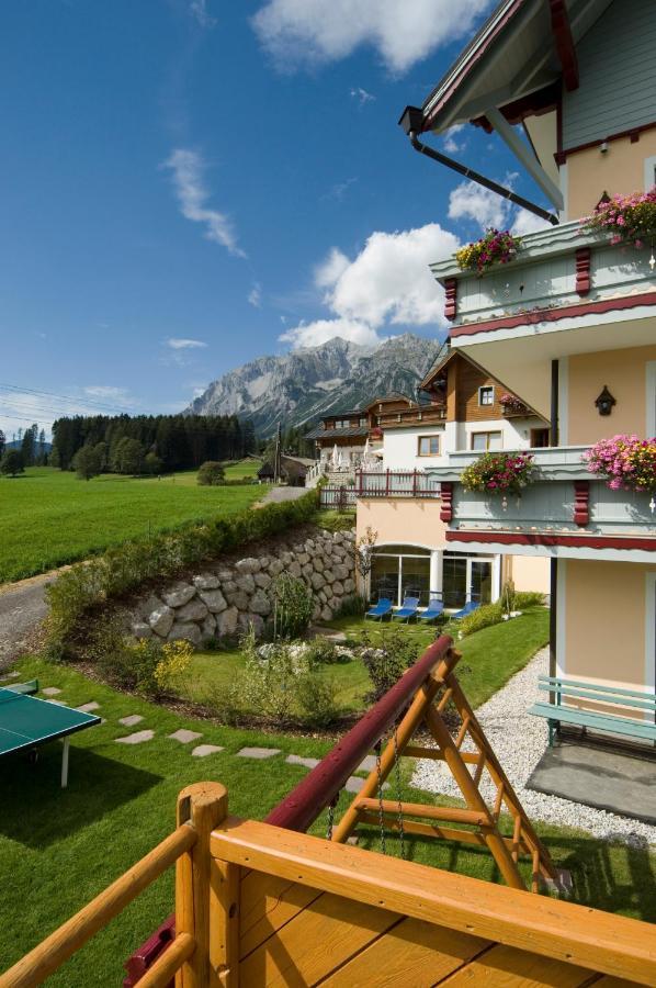Hotel Neuwirt Ramsau am Dachstein Dış mekan fotoğraf