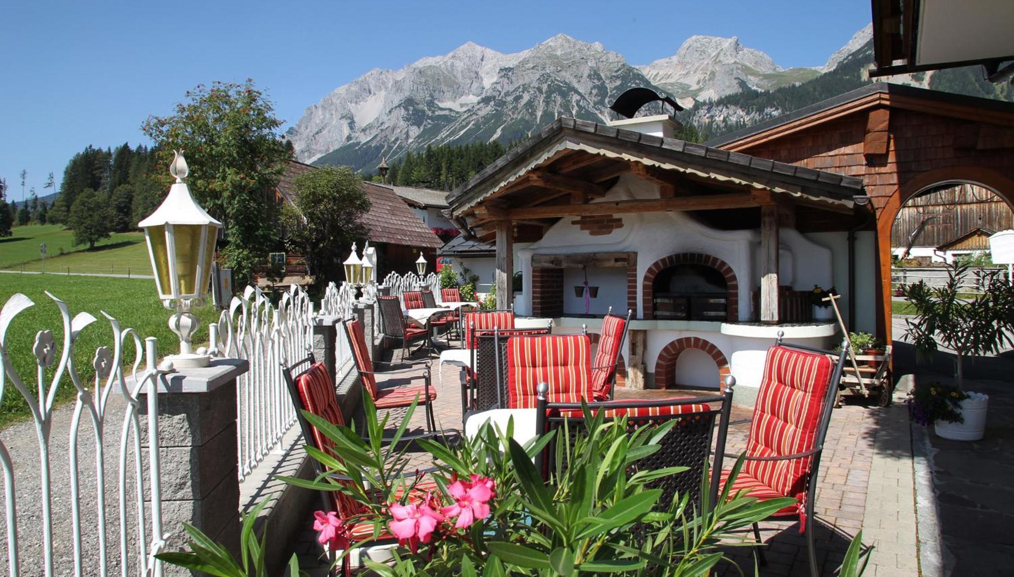 Hotel Neuwirt Ramsau am Dachstein Dış mekan fotoğraf